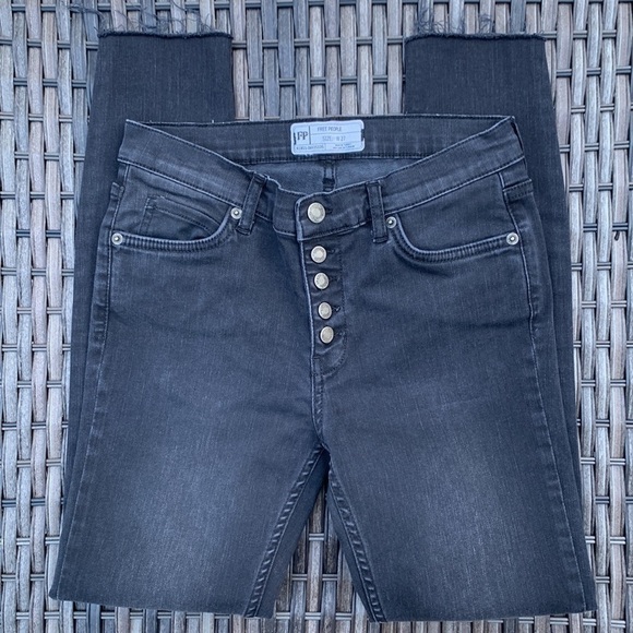 FREE PEOPLE Reagan High Rise Skinny Raw Hem Jean - Picture 11 of 16